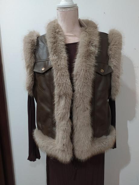 Koženková vesta, l / m