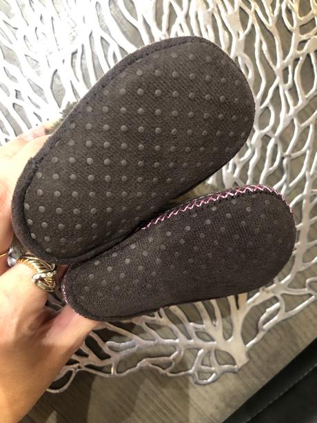 Capačky s kožušinkou od 0m h&m, h&m,<17