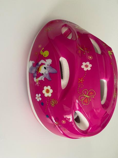 Dievcenska prilba, s