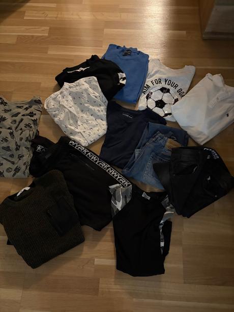 Mix oblečenia balik pre chlapcov, 140–152