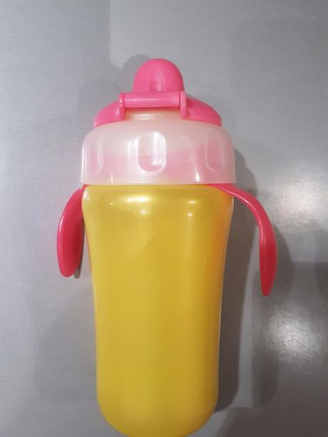 Flasa na pitie s uskami treningova,