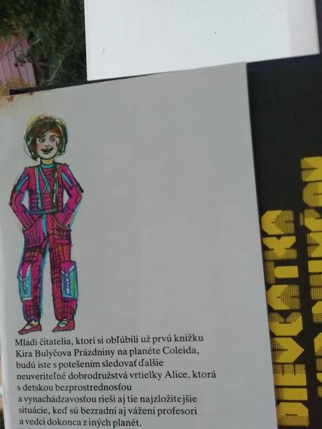 Dievčatko z budúcnosti, tri fantastické prí, 