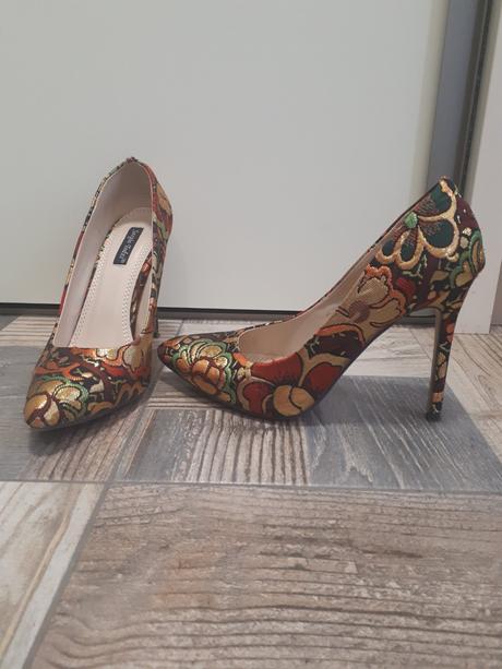 Sergio todzi lodičky, 37