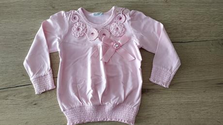 Dievčenské tričko, 86