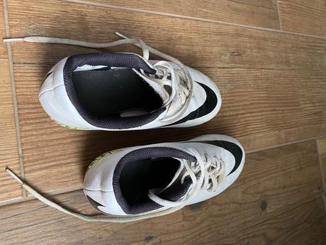 Kopačky, nike,33
