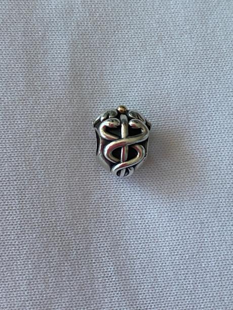 Pandora bicolor medical, pandora