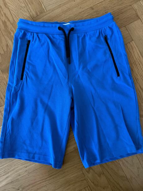 Teplakove sortky 146, reserved,146