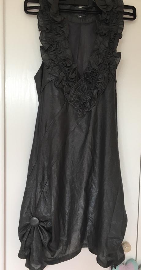 Saty na prilezitost, s