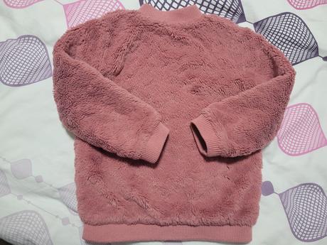 Krásny teply svetrík, c&a,98