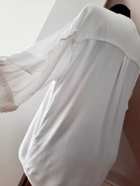 Ležérna biela halenka, l