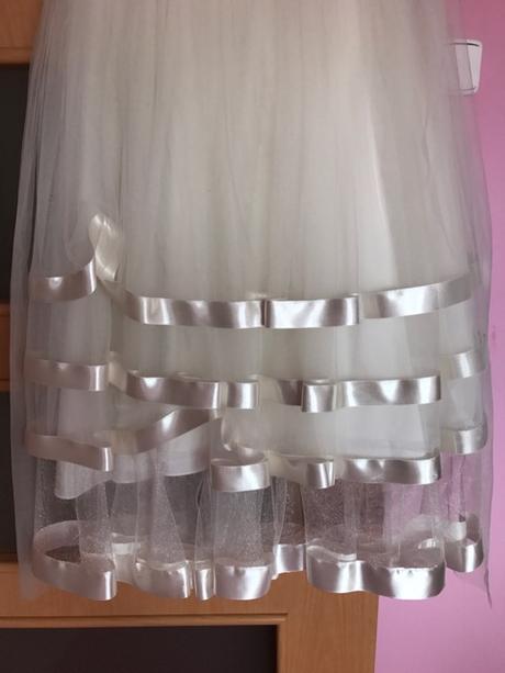 Šaty na 1 sv. prijímanie, 134