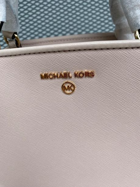 Bledoruzova kožená michael kors, michael kors