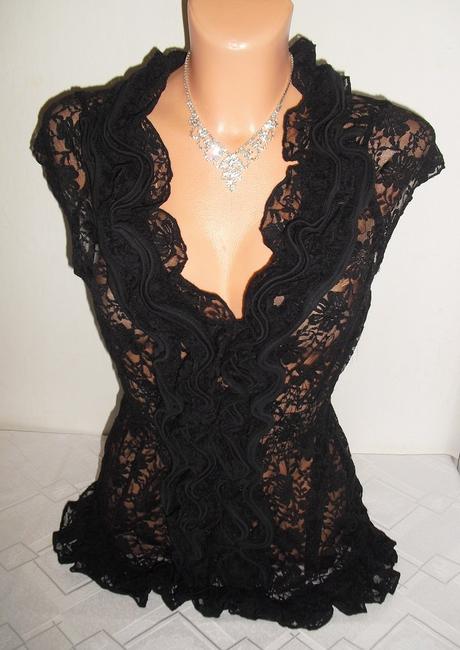 Krajkovany francuzsky topik, s