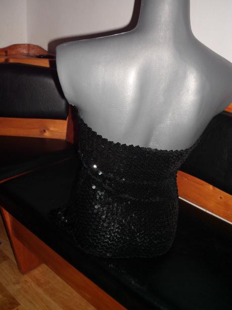 Trblietavý, elastický topík, m