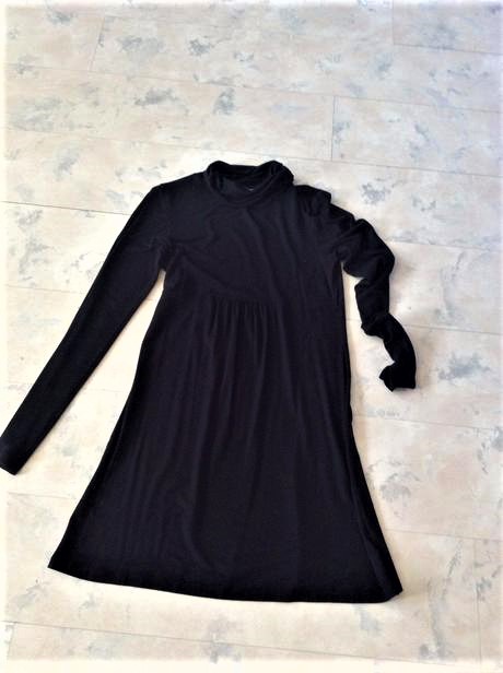 Dlhé tričko s voľným rolákom s/m, m