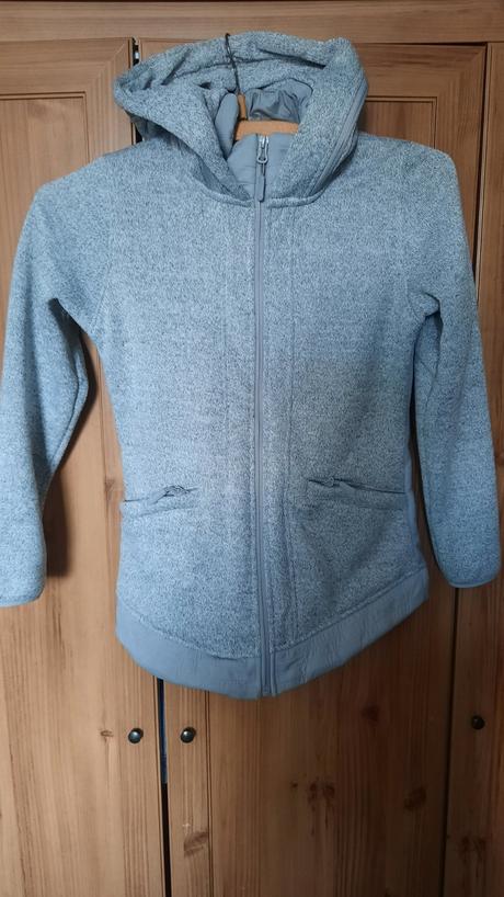 Zateplená bundička, 152