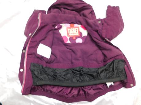 Kvalitna lyziarska bunda s odonimatelnou kapucnou, 92