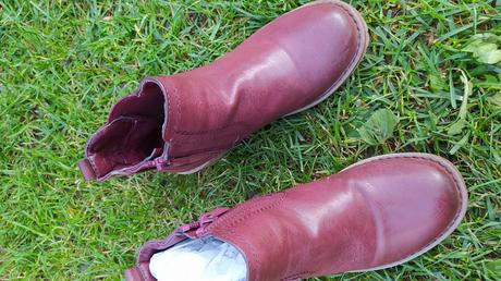 Bordove topanky, lasocki,31