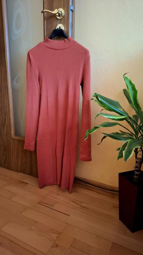 Tehlove mini saty, s