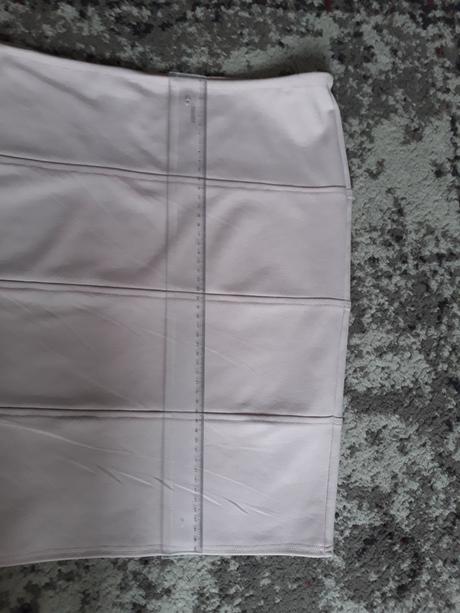 Tehotenska sukna, 38