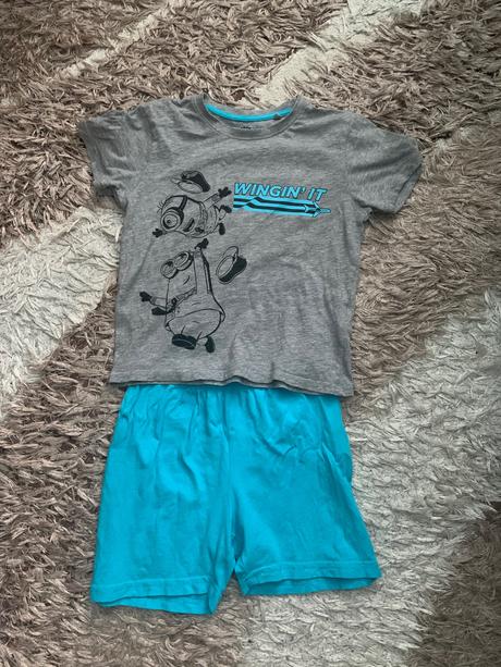 Mimoňove pyžamko, 110