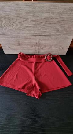 Sortky boohoo vel. 40, 40