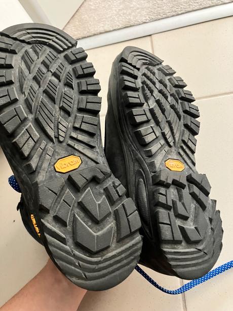 Turisticke topanky vibram olang, olang,33