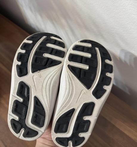 Dievčenské tenisky nike, nike,21