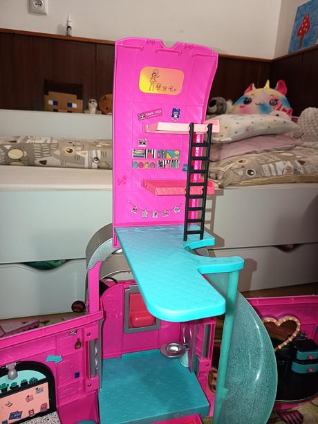 L.o.l. surprise karavan, 