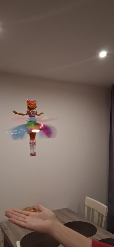 Lietajuca vila hatchimals original top stav, 