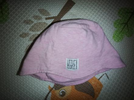 Klobúčik, little people,92