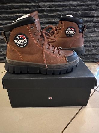 Tommy hilfiger topánky, tommy hilfiger,33