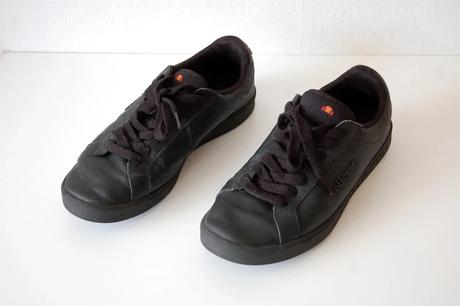 Pánske čierne tenisky ellesse campo, 42