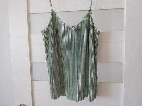 H&m  top zelenkavý pružný-s/m,, h&m,s