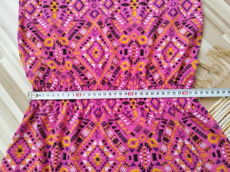 Letné šaticky, 140