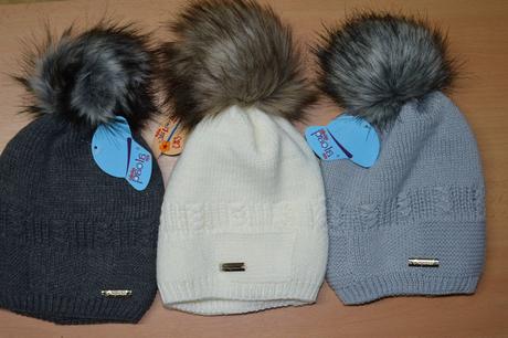 Čiapočka s brmbolcom, 92 - 158