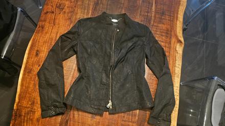 Tenké sako, bundička, guess,36