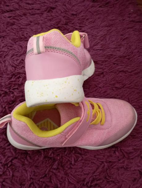 Tenisky, authority,31