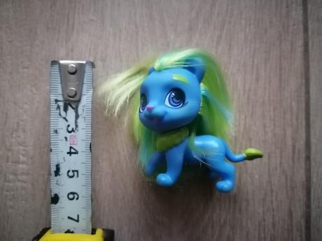 Figúrka zvieratko modrý lev s hrivou vlasmi, 