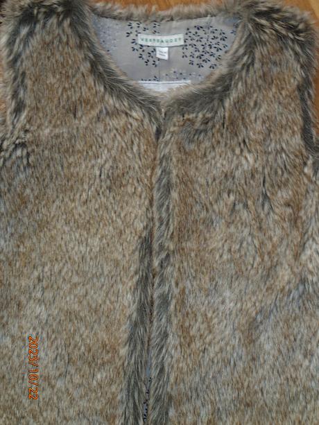 Vestička -kožúšok, vertbaudet,128