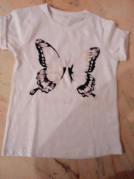 Tričko s motýlom, 128