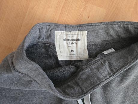 Kratasy abercrombie & fitch, abercrombie&fitch,xs