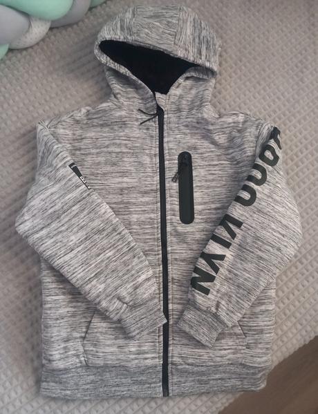 Balík vecí 146/152, 140–152