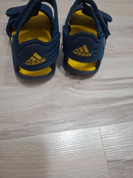 Adidas sandalky, adidas,21