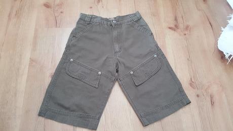 Olivové kraťasy, 134