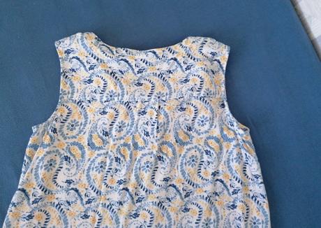 Top  s výstrihom v, f&f,36