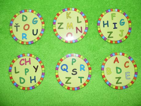 Handmade hra abeceda - písmenká,