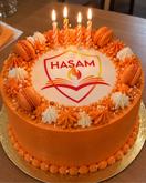 🧡🥳 Oslavujeme naše 4️⃣ narodeniny! 🥳🧡
A my si želáme, aby nás aj naďalej sprevádzala radosť z toho, čo robíme, veľa síl, nových príležitostí a ľudí, ktorým záleží na tom istom ako nám.
Prajeme si veľa krásnych okamihov, úspešných projektov, splnených cieľov, otvorených dverí a predovšetkým veľa dobrých ľudí na našej ceste. Nech máme stále dosť energie, odhodlania a chuti pokračovať v tom, čo má zmysel.
Ďakujeme všetkým, ktorí sú súčasťou nášho príbehu, podporujú nás, veria nám a pomáhajú nám rás...