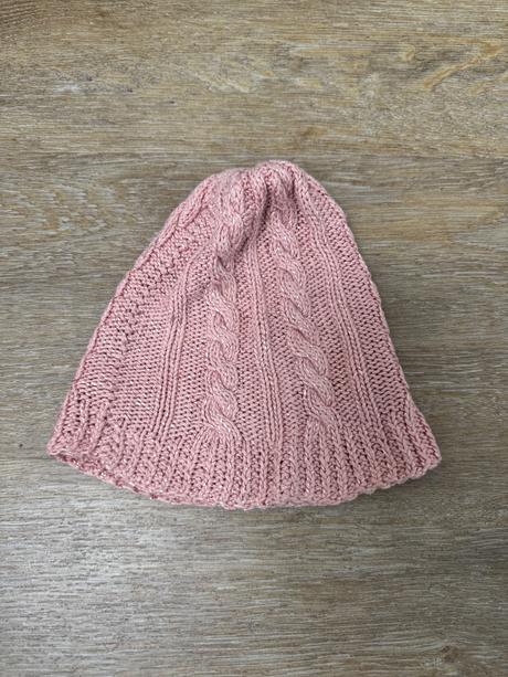 Handmade perleťová čiapka, 86