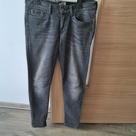 Dámske rifle, pepe jeans,m